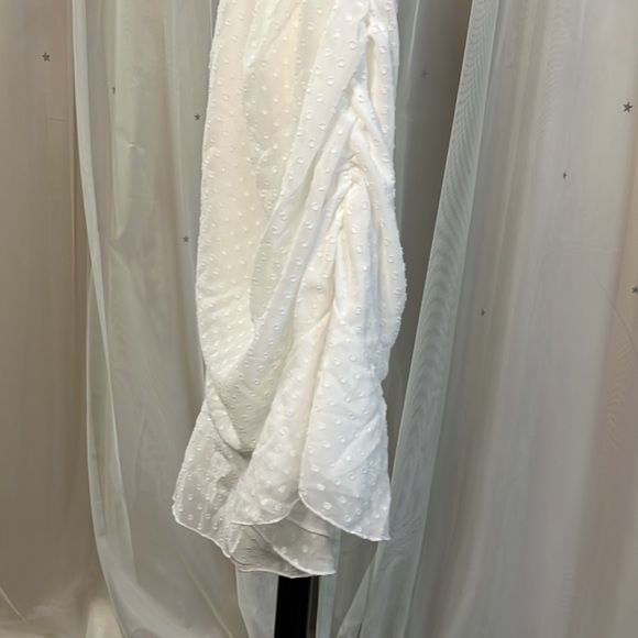 White Dress - Picture 3 of 4